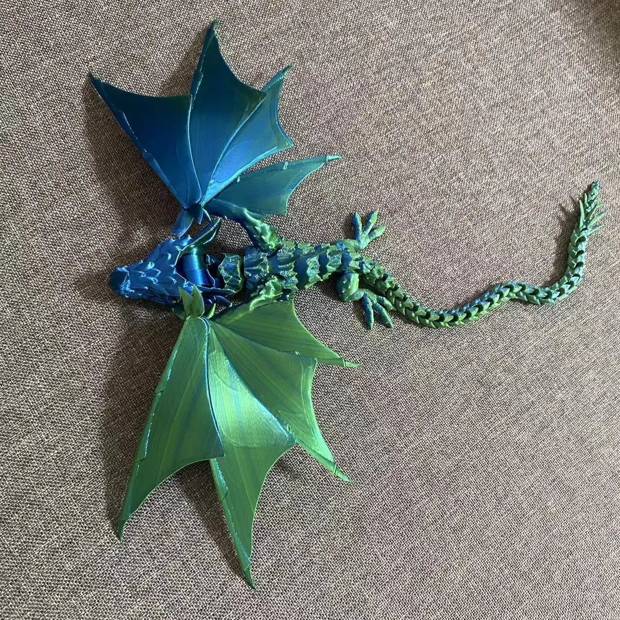 3D Printed Flying Dragon Movable Model – Chinese Loong Gothic Decor for Home, Aquarium & Collectors - Image 3