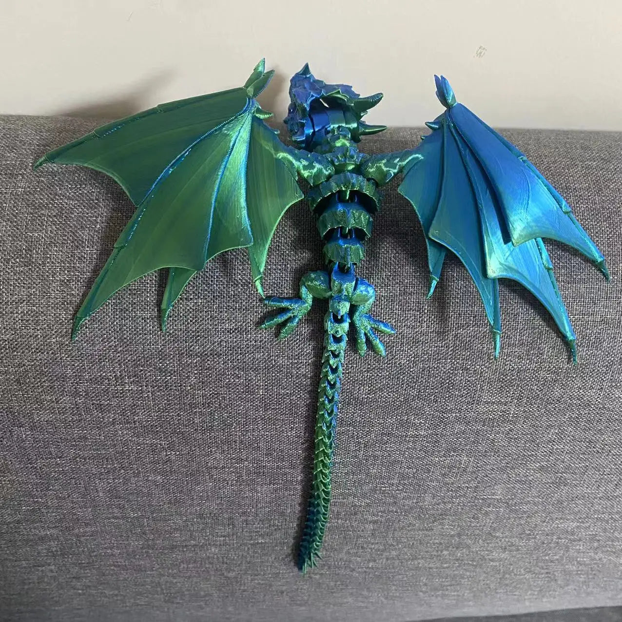3D Printed Flying Dragon Movable Model – Chinese Loong Gothic Decor for Home, Aquarium & Collectors - Image 4