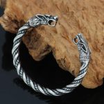 Fashion Gothic Dragon Head Bracelet – Viking-Inspired Open Cuff for Men & Couples